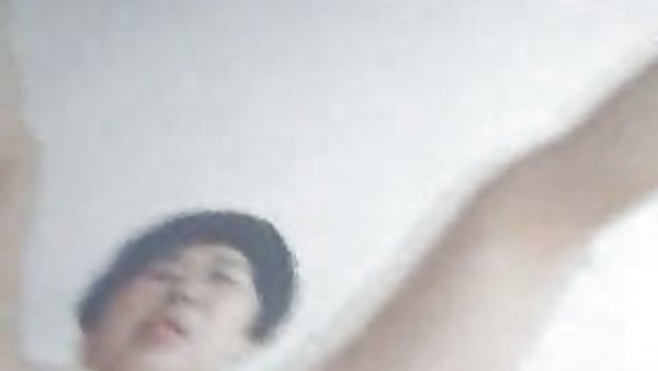 阴蒂拉伸超过照片脱衣舞俱乐部在维尔茨堡的